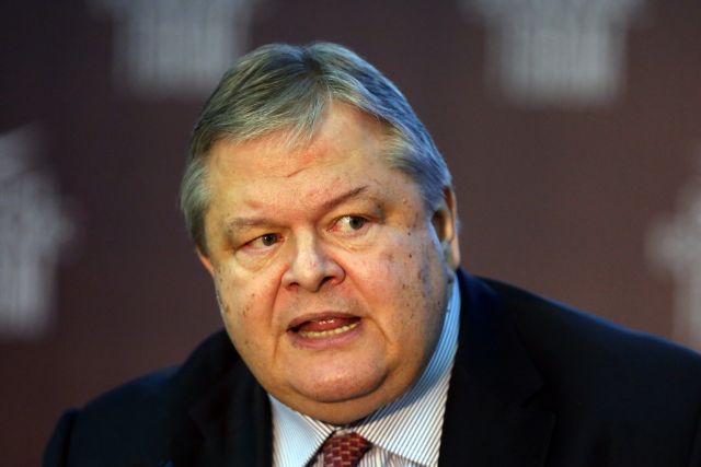 «Delivery boy των θεσμών ο Τσίπρας»