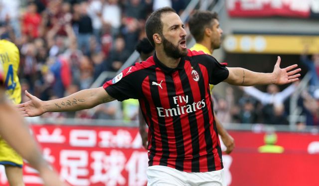 Εύκολη νίκη η Μίλαν με πρωταγωνιστή τον Ιγκουαΐν