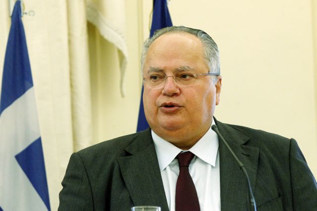 Παραιτήθηκε ο Νίκος Κοτζιάς – Το υπουργείο Εξωτερικών αναλαμβάνει ο Αλέξης Τσίπρας