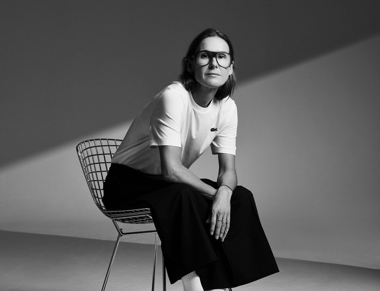 Μία γυναίκα για πρώτη φορά στο τιμόνι της Lacoste