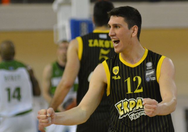 Είμαι ο Λάρι και είμαι πολύ καλά!