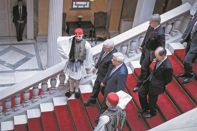 Εδειξαν τη Χάγη για τις επανορθώσεις