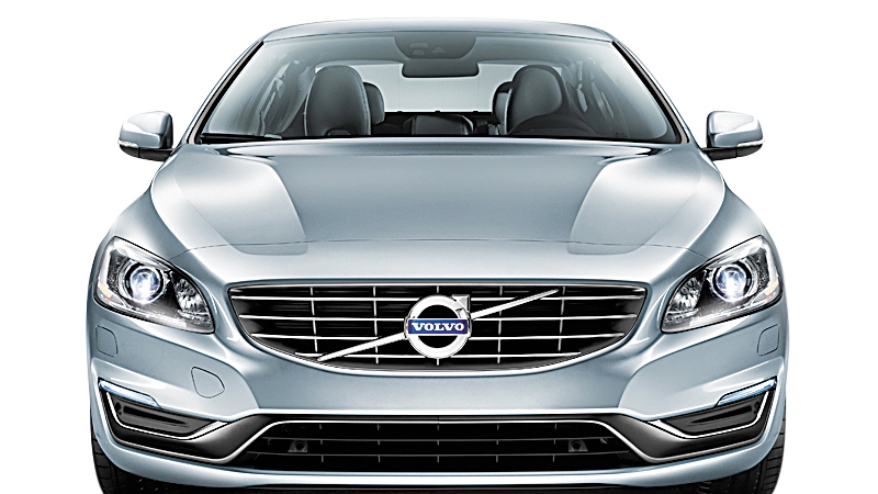 Η Volvo επενδύει στην ηλεκτροκίνηση