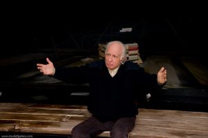 Πέθανε ένας από τους σημαντικότερους θεατρικούς συγγραφείς της χώρας