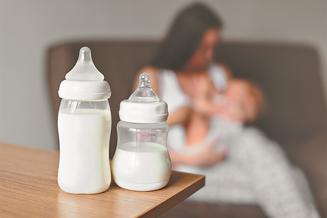 Το μητρικό γάλα «ασπίδα» σε παθήσεις - ΤΑ ΝΕΑ
