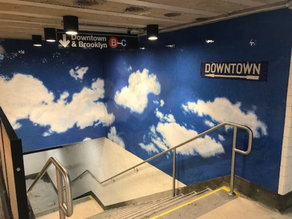 Η Γιόκο Ονο φέρνει τον ουρανό στο Μετρό της Νέας Υόρκης (φωτο)