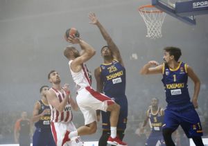 Χίμκι – Ολυμπιακός 66-87