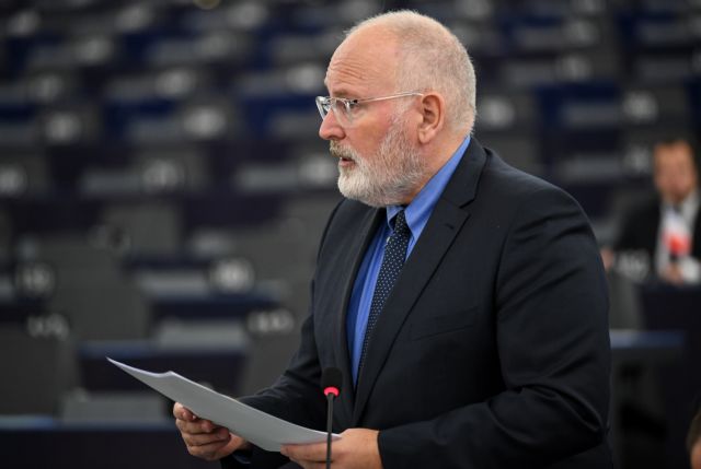 Ο Τίμερμανς πιθανός διάδοχος του Γιούνκερ στην Κομισιόν