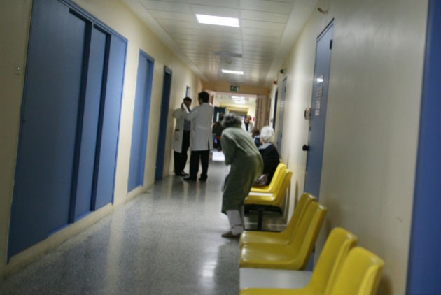 Συνοδός ασθενή ξυλοκόπησε γιατρό στο Νοσοκομείο Ρεθύμνου