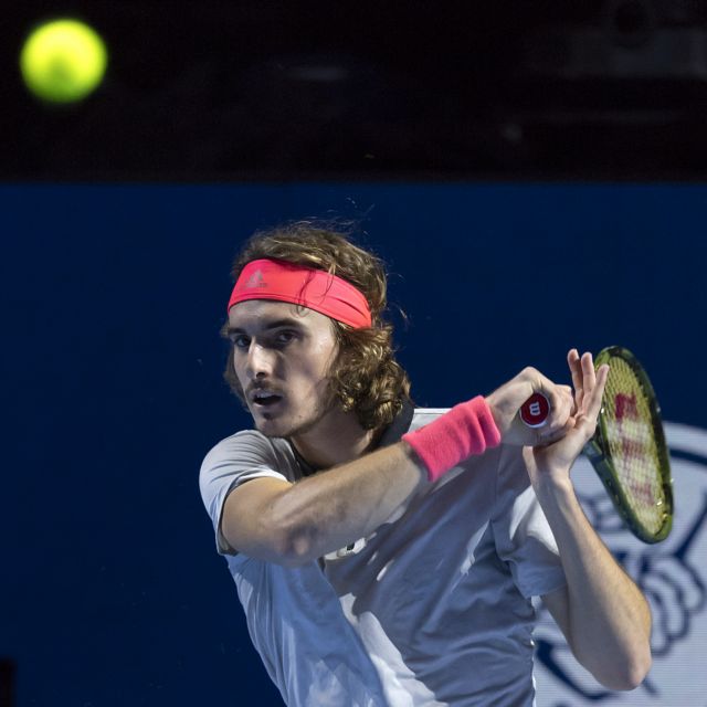 «Περίπατος» Τσιτσιπά στην Βασιλεία