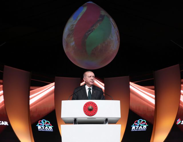 Προκλητικός Ερντογάν: Θα απαντήσουμε σθεναρά σε Ελλάδα και Κύπρου