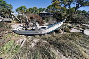 Κυκλώνας Μάικλ: Βρέθηκαν εκατοντάδες επιζώντες – Φόβοι αύξησης νεκρών