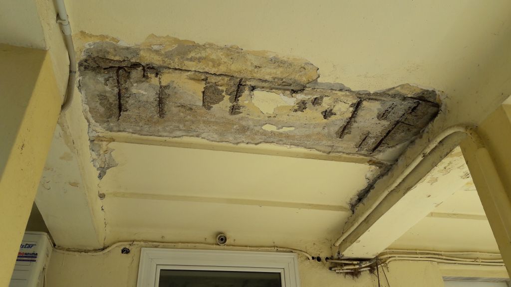 Νοσοκομείο Κιλκίς : Ασκούμενη τραυματίστηκε από πτώση σοβάδων (εικόνες)