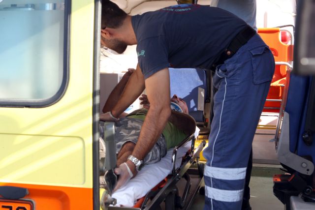 Λέσβος: Ατύχημα με λεωφορείο – Τρεις Ολλανδοί τραυματίστηκαν