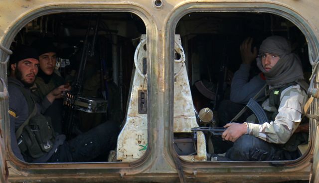 Η Τουρκία ενισχύει τις δυνάμεις της στη βορειοδυτική Συρία