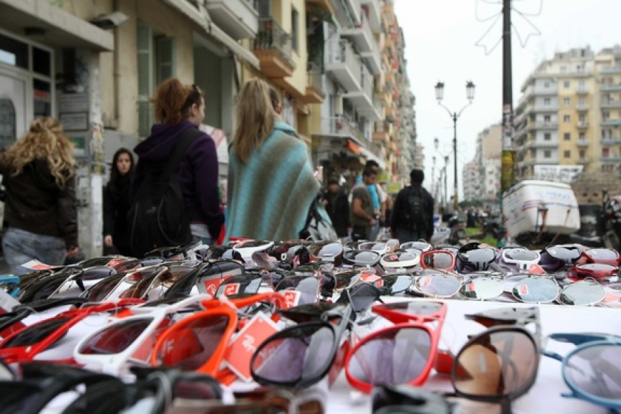 Συνάντηση Μίχαλου – Παπακώστα για παρεμπόριο και βανδαλισμούς