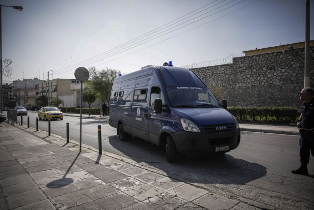 Σβίγκου: «Θα βρει κάτι να πει ο Σημίτης για τον πρώην υπουργό του;»