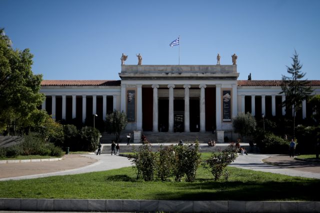 Εκθεμα το έκθεμα σε μια διαδρομή αναβιώνει ο αθλητισμός στην αρχαιότητα