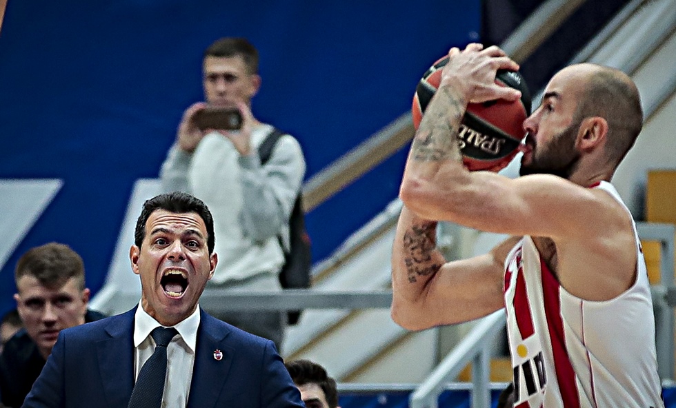 ΤΣΣΚΑ – Ολυμπιακός : Ο Kill Bill… τρέλανε τον Ιτούδη με τα καμώματά του! (vid)