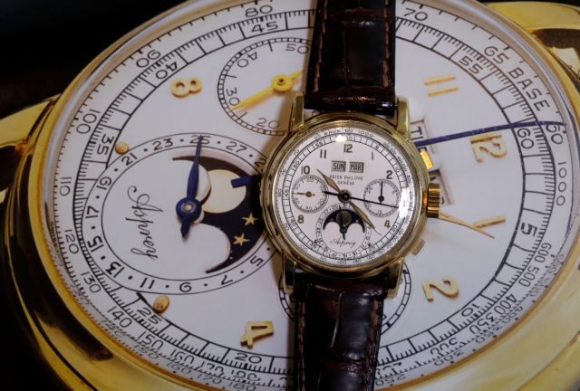 Πουλήθηκε Patek Philippe στο ποσό-ρεκόρ των 3,88 εκατ. δολαρίων