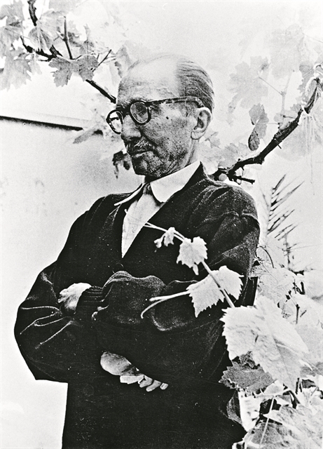 Η απέλαση από την Αγγλία (Μέρος Β΄)