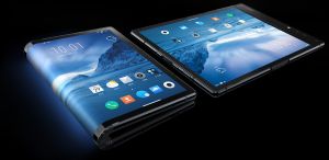 Εντυπωσιάζει το πρώτο smartphone που διπλώνει σαν πορτοφόλι (video)