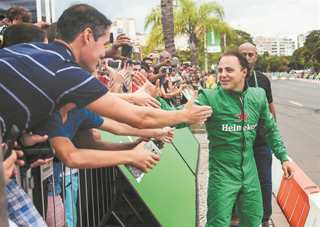 Τα σχόλια στα αποδυτήρια