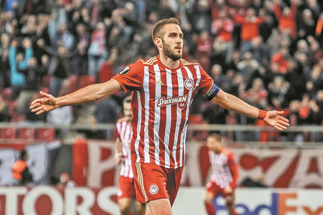 Χτίζει ξανά γύρω από τον Φορτούνη