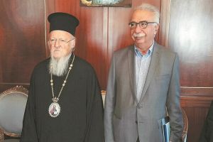 «Βράζει» το Φανάρι, «οργή» από Κρήτη