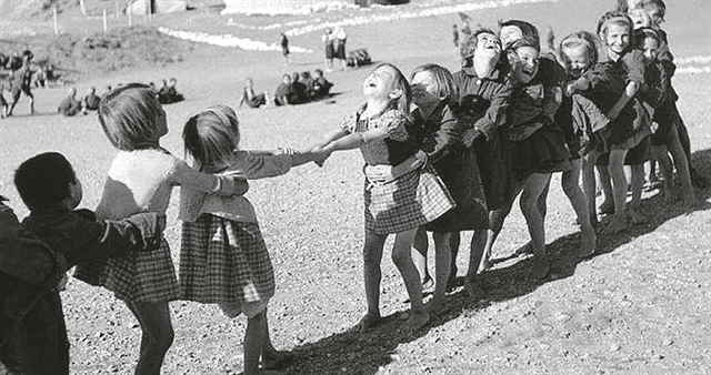 Επιστροφή στα πράγματα