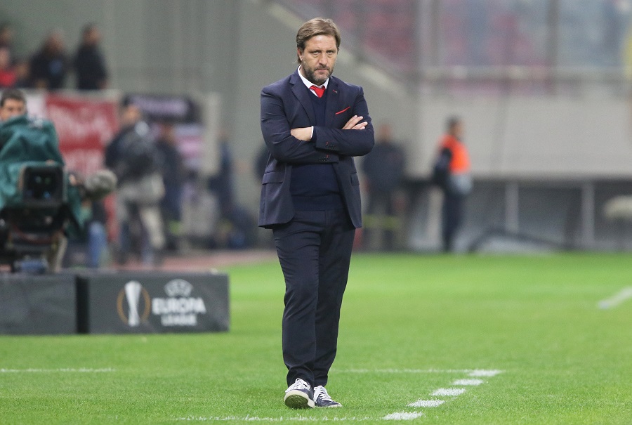 Το μήνυμα του Μαρτίνς για τον άτυχο οπαδό του Ολυμπιακού (pic)