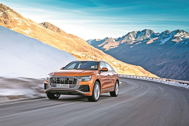 SUV α λά υβριδικά!