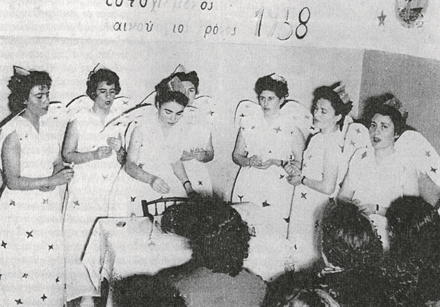 «Μας φέρονται σα να είμεθα γνωστικοί»