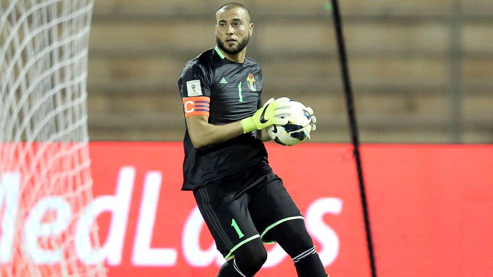 Τερματοφύλακας σκόραρε από την περιοχή του με βολέ! (vid)