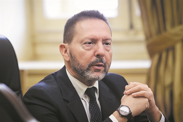 Κλείδωσε η νέα θητεία Στουρνάρα