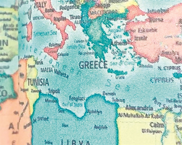 Ξηλώνουν 14 άτομα για τα ημερολόγια – ντροπή