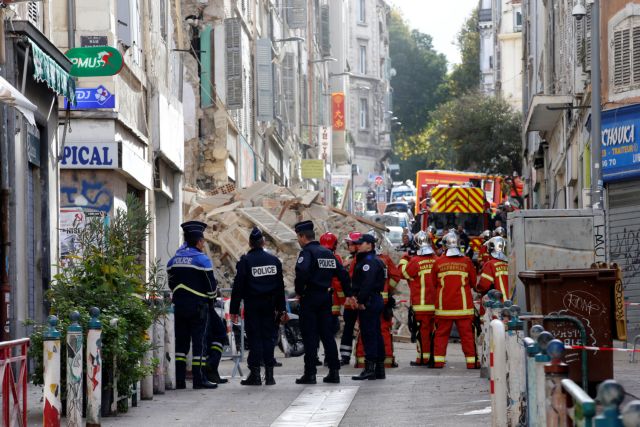 Κατέρρευσαν δύο κτίρια στη Μασσαλία – Επιχείρηση απεγκλωβισμού (εικόνες)