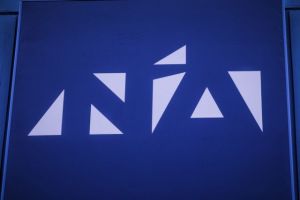 ΝΔ: Ο κ. Καμμένος κόβει βόλτες με τα ελικόπτερα του στρατού λες και είναι δικά του