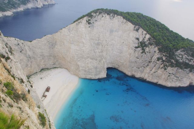 Αυτή η ελληνική παραλία είναι η καλύτερη για το 2018 παγκοσμίως