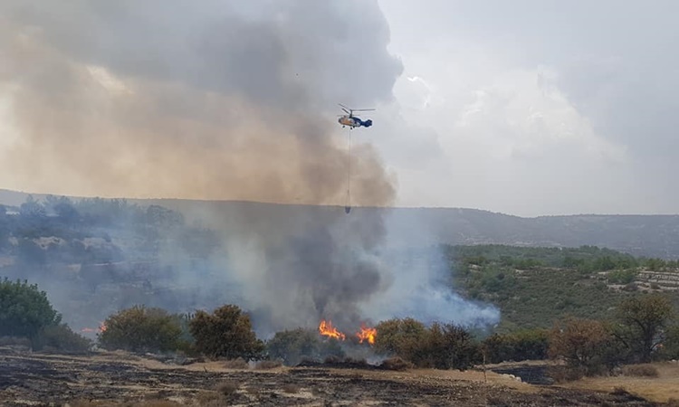 Μεγάλη φωτιά στη Λεμεσό