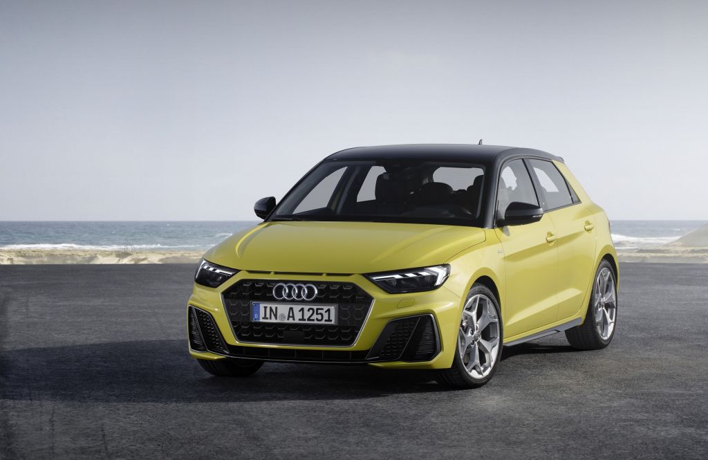 Audi on Tour: Πότε και που μπορείτε να οδηγήσετε τα νέα μοντέλα της