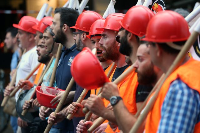 Πανελλαδική απεργία δημοσίων υπαλλήλων για ασφαλιστικό και μισθολογικά