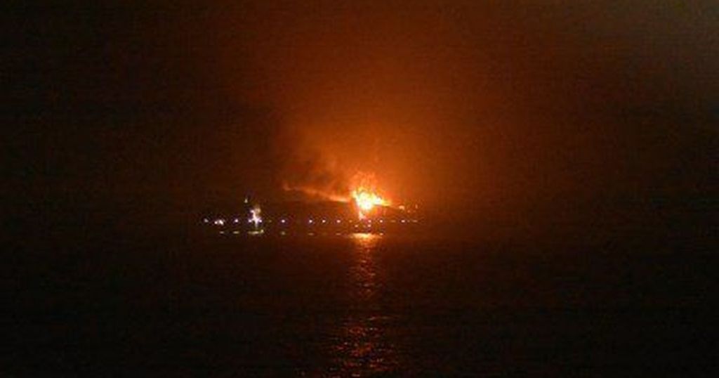 Φλέγεται τουρκικό φορτηγό με 20 τόνους ντίζελ στις δεξαμενές