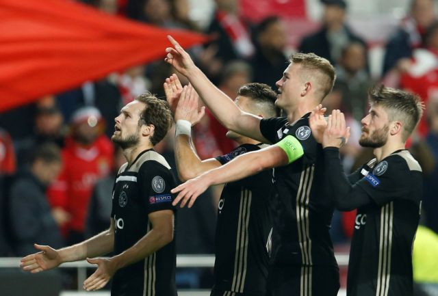 Σαρωτικός ο Αγιαξ, 7-1 την Εξέλσιορ