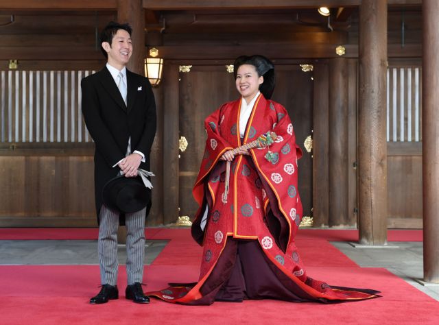 Η πριγκίπισσα Αγιάκο της Ιαπωνίας παντρεύτηκε τον κοινό θνητό Κέι Μορίγια