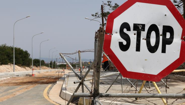 Κύπρος: Ενταση στο οδόφραγμα της Δερύνειας