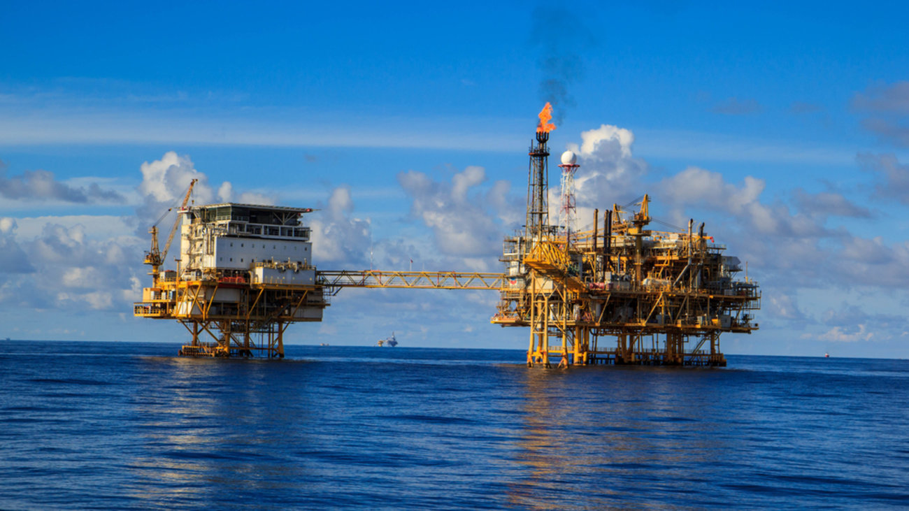 Πετρέλαιο και στο Ιόνιο : Πέφτουν οι υπογραφές για γεωτρήσεις - Τι ...