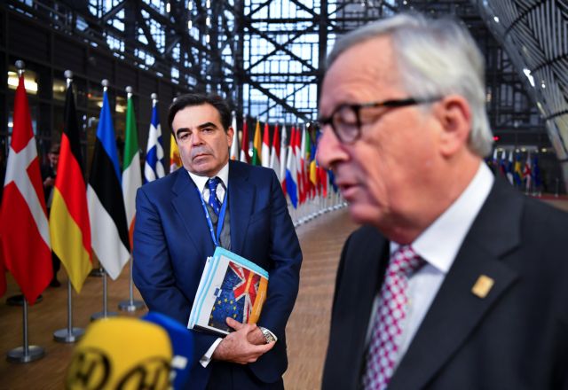 Γιούνκερ για Brexit: Είναι μια τραγωδία η αποχώρηση της Βρετανίας από την ΕΕ