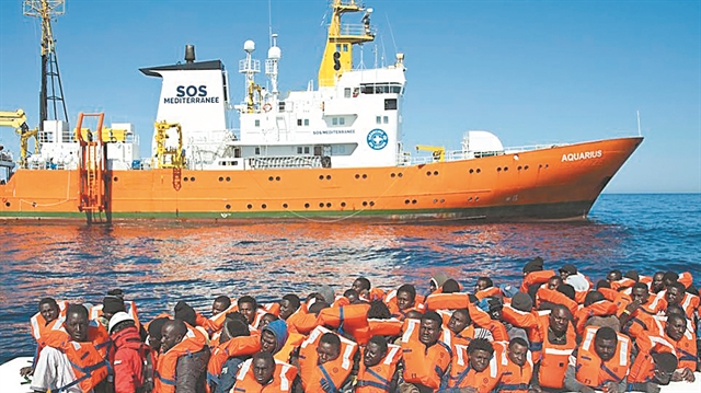 Κατάσχεση του πλοίου Aquarius ζητά η εισαγγελία της Κατάνης