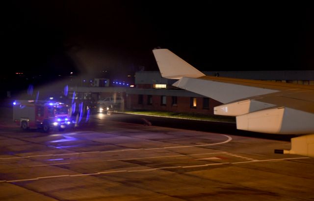 Αναγκαστική προσγείωση του αεροσκάφους που μετέφερε την Μέρκελ (φωτό)